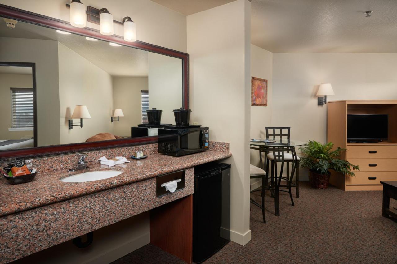 The Hotel Garibaldi Luaran gambar